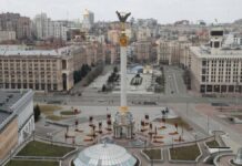 Cierran Embajadas de EU y España en Kiev por advertencia de ataque ruso