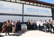 Sergio Salomón Céspedes y Bety Sánchez inauguran Mercado de Zacatlán