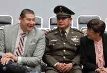 Armenta nombra al coronel Bernabé López Santos como titular de PC Estatal