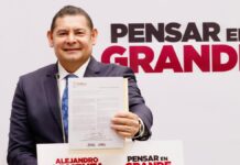 Armenta presenta carta de principios éticos para su administración