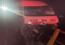 Conductor del transporte público choca en la Apizaco-Tlaxcala