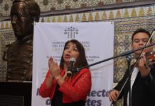 Despiden sede del Congreso de Puebla con música en vivo
