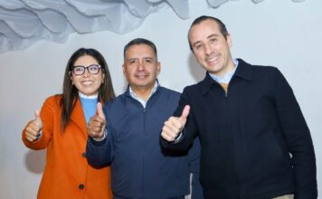 Edmundo Tlatehui respalda planilla de Mario Riestra y Genoveva Huerta