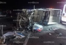 Mueren dos hombres en choque con camión de peregrinos