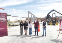 Pepe Chedraui supervisa avances del techado escolar en Unión Antorchista