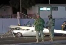 Conductor derriba poste de luz en bulevar Vicente Suarez