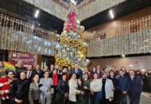 Asiste Armenta al encendido del Árbol Navideño en nueva sede del Congreso