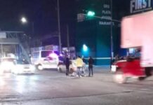 Microbús atropella a peatón en Arboledas de Loma Bella