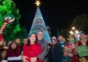 Pepe Chedraui y MariElise encienden Árbol de Navidad en el Zócalo