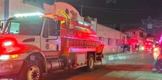 Sofocan incendio en fábrica abandonada en Barrio del Tamborcito