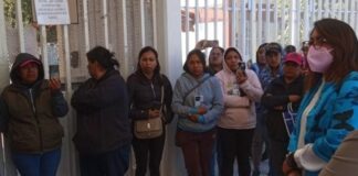 Clausuran CETIS 67 en San Pedro Cholula por abuso de autoridad