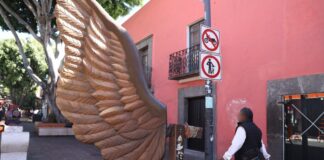 Vandalizan esculturas en El Parián; piden mayor vigilancia