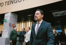 Morena defiende promoción casa por casa sin actos anticipados