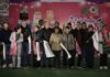 Familias poblanas disfrutan del Desfile de Reyes Magos