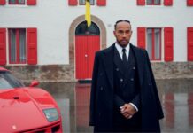 Así luce Lewis Hamilton la indumentaria de Ferrari