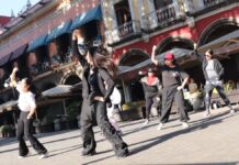 Organizan “entrenamiento funcional” en el Zócalo de Puebla