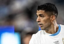 Luis Suárez ayuda a evitar que hombre se quite la vida en Uruguay