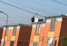 Evitan que hombre se arroje de edificio en el Infonavit San Ramón