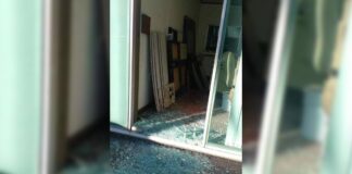 Dan cristalazo a cinco locales en Pabellón San Ángel