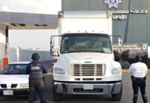 Recuperan tráiler robado y rescatan a chofer en Coronango