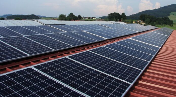 Instalarán primera fábrica de paneles solares en la Mixteca