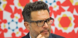 Poeta mexicano es reportado como desaparecido en Inglaterra