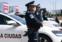 Anuncian incremento gradual de sueldos para policías en Puebla