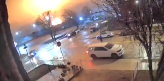 Avión se estrella en Filadelfia; reportan múltiples muertos