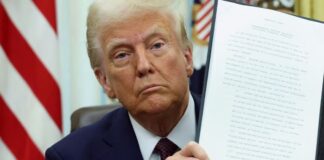 Trump amenaza con aranceles a autos fabricados en México