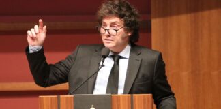 Suman más de 100 denuncias contra Milei por estafa con criptomoneda