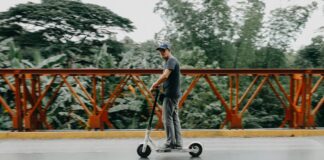 CDMX propone reformar uso de bicimotos y patines eléctricos