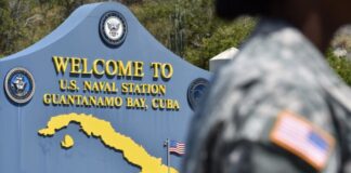 EU comienza el envío de migrantes a Guantánamo