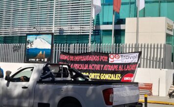 Exigen justicia por presunto fraude de agencia de viajes en Puebla