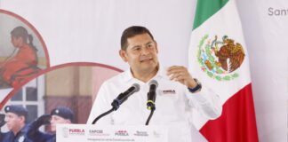 Armenta inaugura Telebachillerato Comunitario en Miahuatlán
