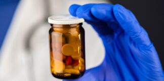 México y Canadá suscriben acuerdos para impulsar la industria farmacéutica