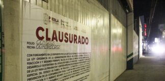 Clausuran tres verificentros por irregularidades en Puebla