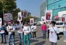 Familiares Guillermo Raúl López protestan frente a fiscalía