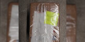 Decomisan un kilo de aparente droga en empresa de paquetería