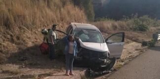 Choque deja tres lesionados en la Cuacnopalan-Oaxaca