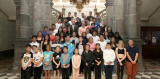 Otorgan becas deportivas a 64 atletas poblanos