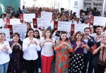 Ceci Arellano inaugura dos Casas Carmen Serdán