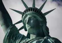 EU no devolverá la Estatua de la Libertad a Francia