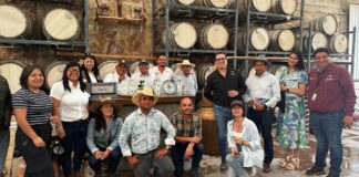 Gobierno de Puebla realiza intercambio de mezcal con Tamaulipas