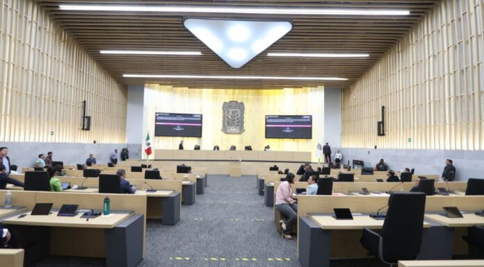 Congreso de puertas abiertas y alta escucha: Laura Artemisa García