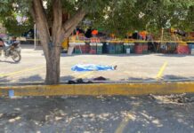 Muere hombre en estacionamiento del Mercado Morelos