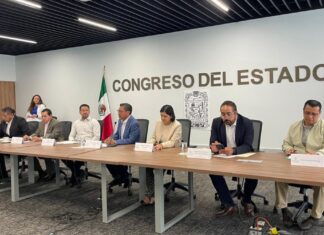 Comisión del Congreso exhorta respetar derechos laborales de servidores públicos