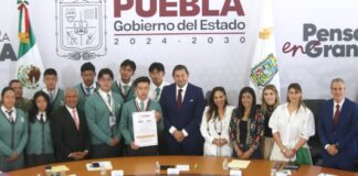 Armenta reconoce a alumnos participantes en Festival Académico Nacional