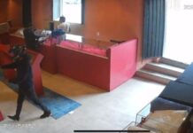 Asaltan centro joyero en la zona de El Parián