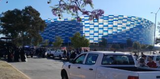 Realizan operativo contra cobro en estacionamiento de estadios