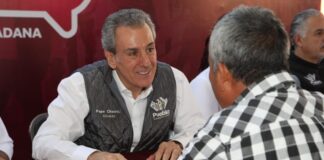 Pepe Chedraui atiende peticiones ciudadanas en Totimehuacán